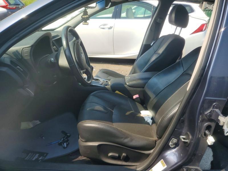 2011 INFINITI G37 — Фото 7 из 12
