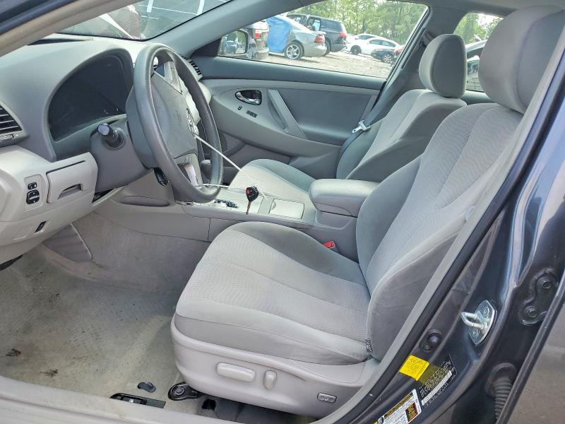2011 TOYOTA CAMRY LE — Фото 7 из 13