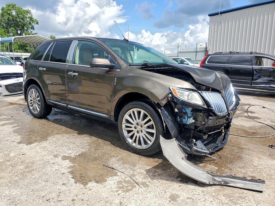 2011 LINCOLN MKX — Фото 4 из 13