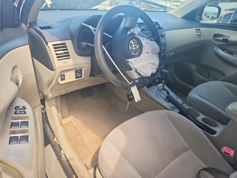 2011 TOYOTA COROLLA LE — Фото 8 из 12