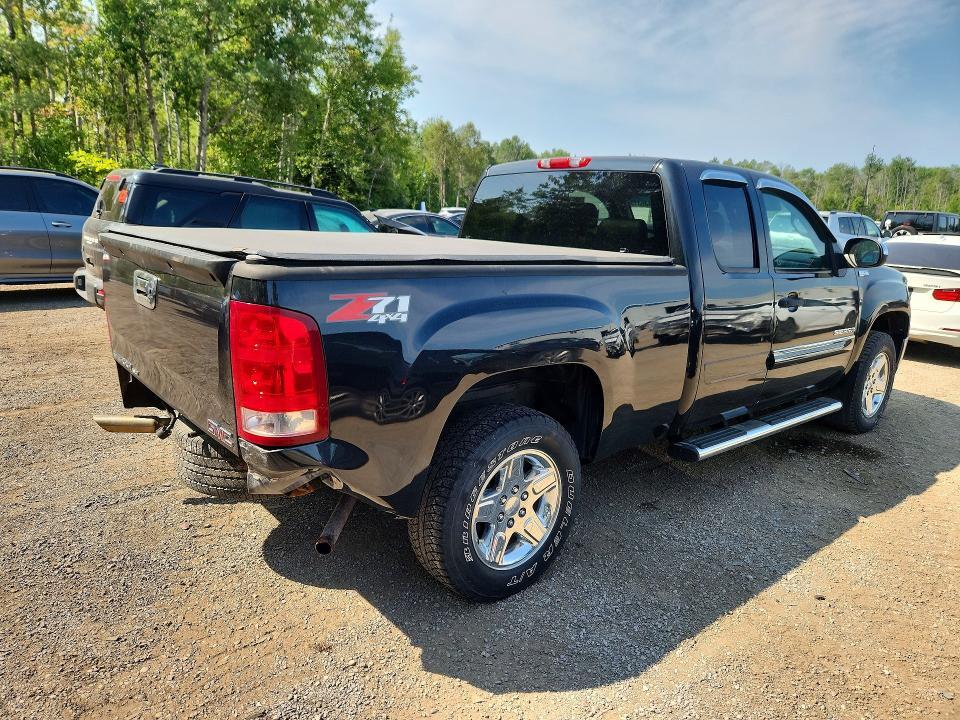 2010 GMC SIERRA K1500 SLT — Фото 3 из 12