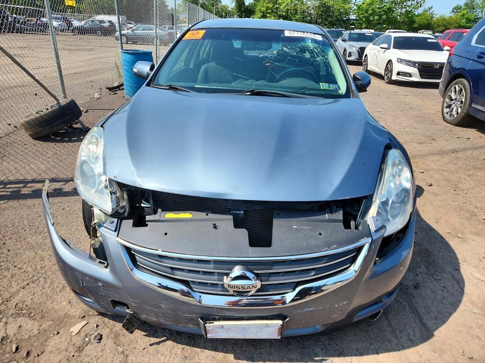 2010 NISSAN ALTIMA 2.5 — Фото 5 из 12