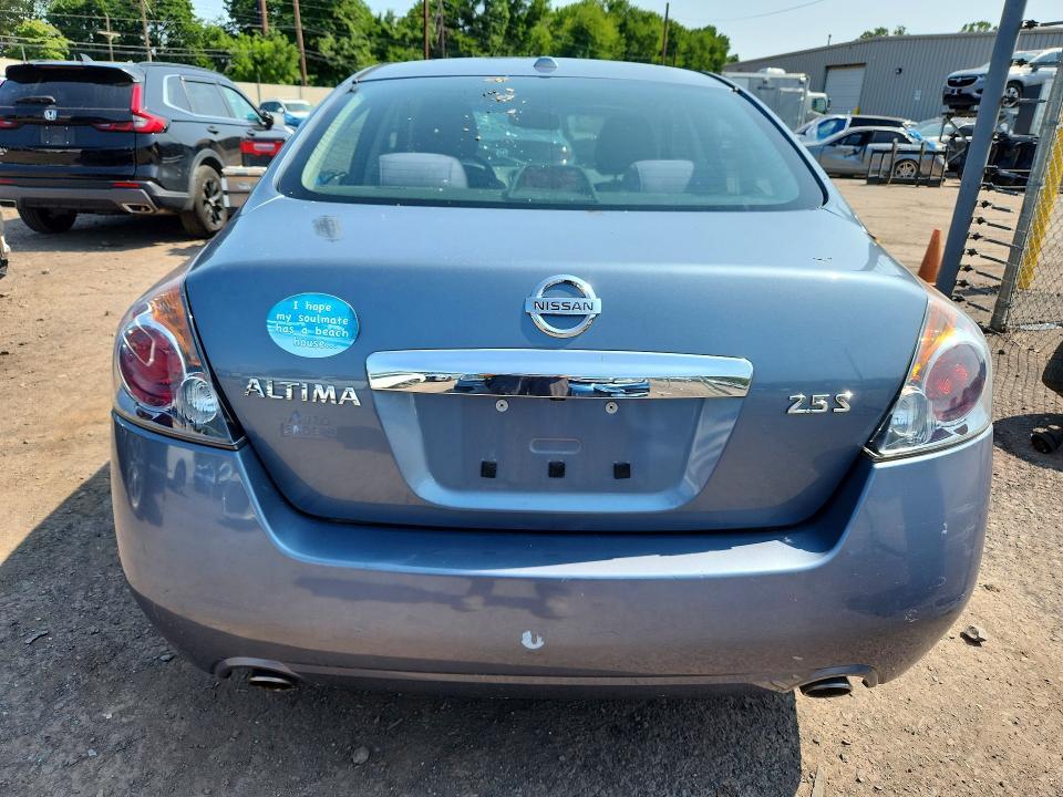 2010 NISSAN ALTIMA 2.5 — Фото 6 из 12