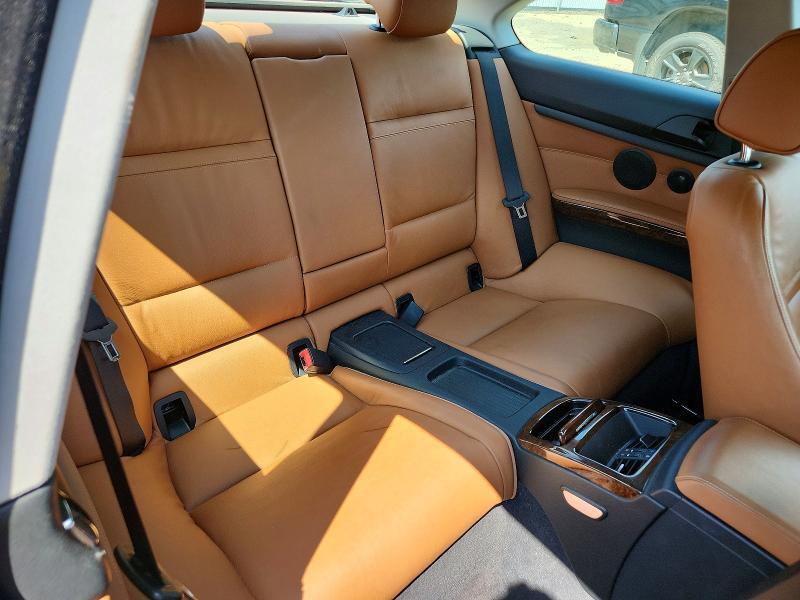 2010 BMW 335 I — Фото 10 из 12