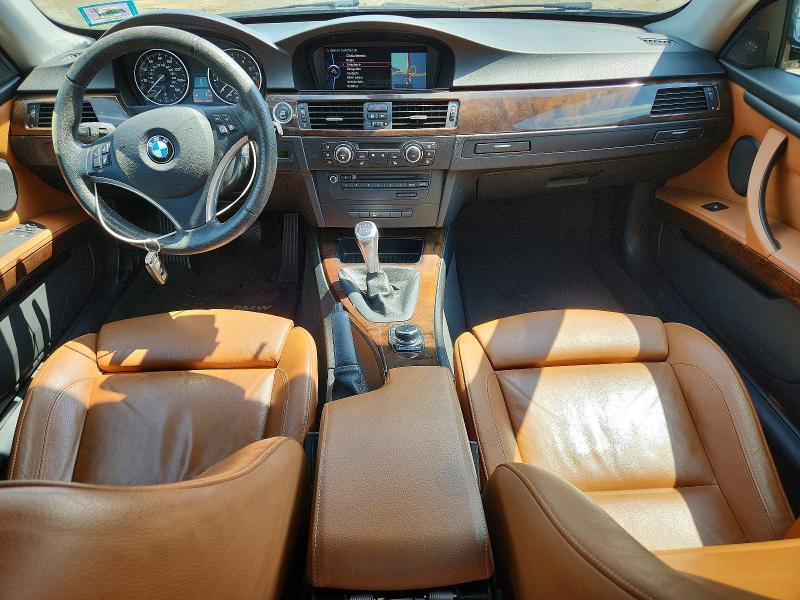 2010 BMW 335 I — Фото 8 из 12