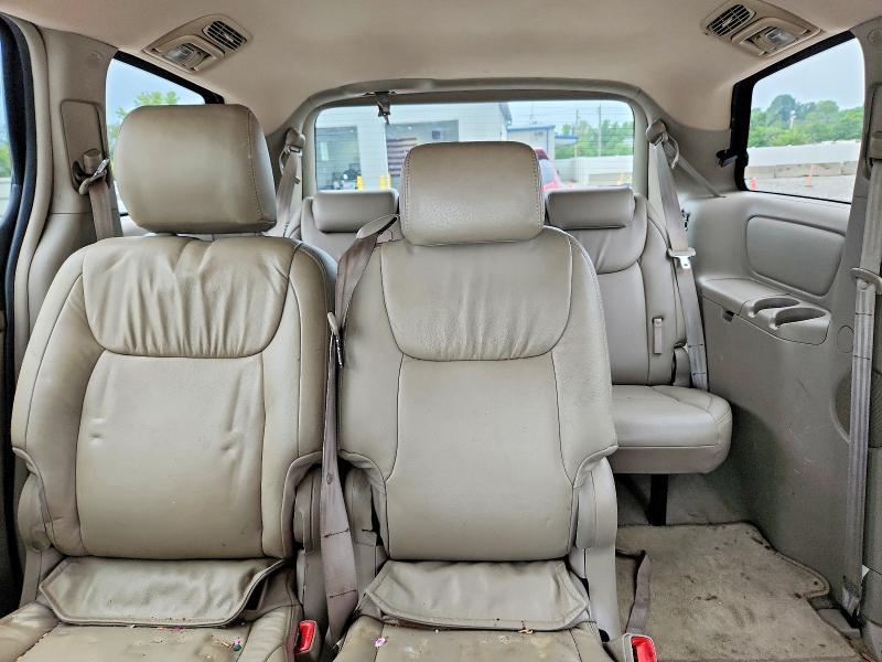 2009 TOYOTA SIENNA LE 8-PASSENGER — Фото 10 из 14