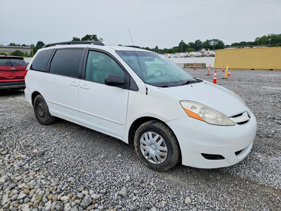2009 TOYOTA SIENNA LE 8-PASSENGER — Фото 4 из 14