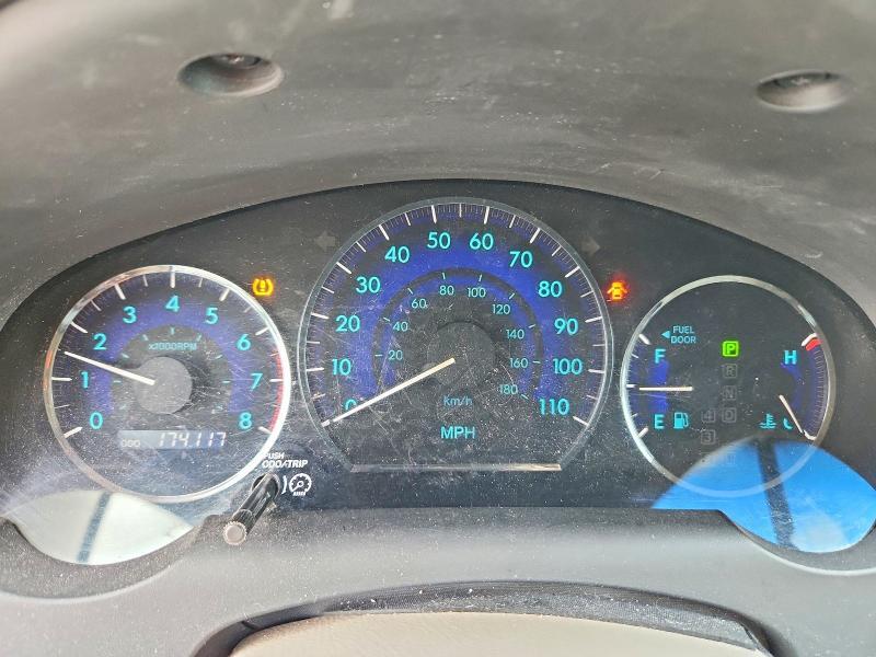 2009 TOYOTA SIENNA LE 8-PASSENGER — Фото 9 из 14