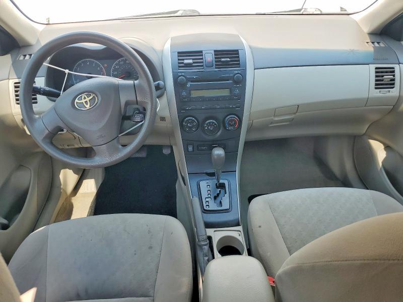 2009 TOYOTA COROLLA LE — Фото 8 из 12