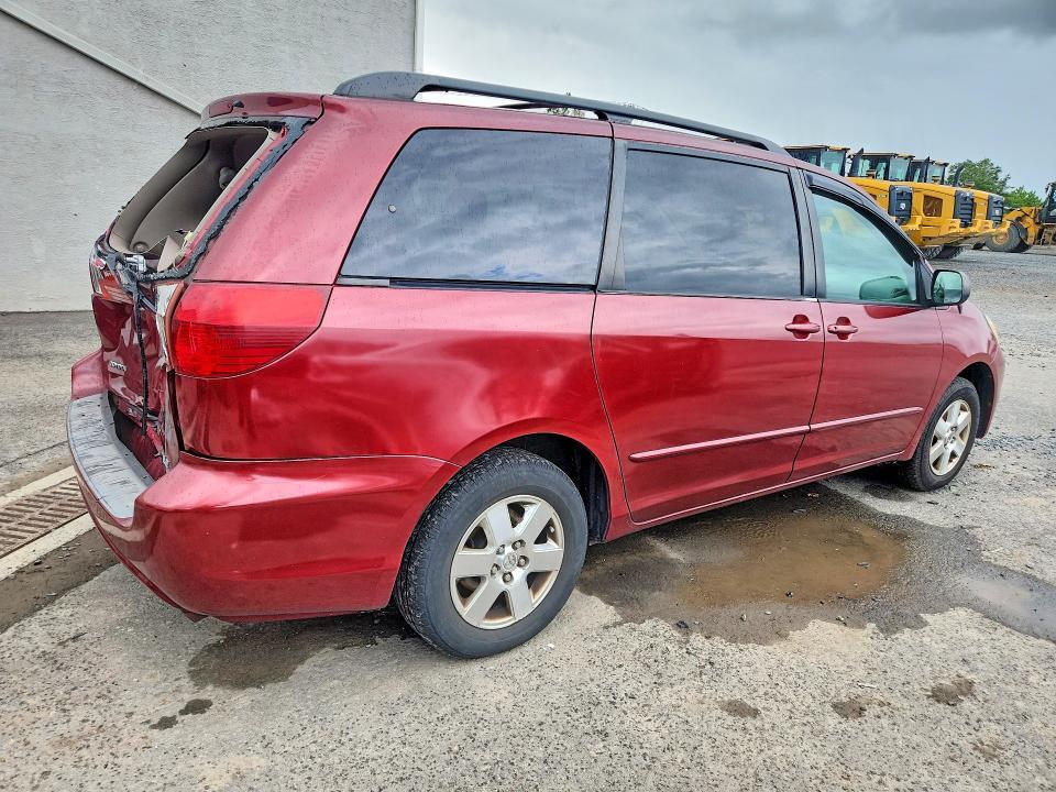 2005 TOYOTA SIENNA LE 8 PASSENGER — Фото 3 из 13