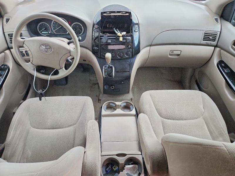 2005 TOYOTA SIENNA LE 8 PASSENGER — Фото 8 из 13