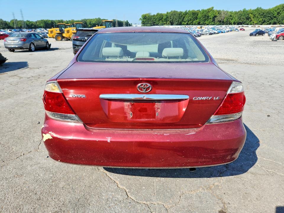 2005 TOYOTA CAMRY LE — Фото 6 из 12