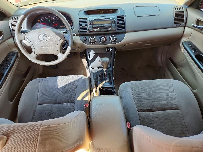 2005 TOYOTA CAMRY LE — Фото 8 из 12