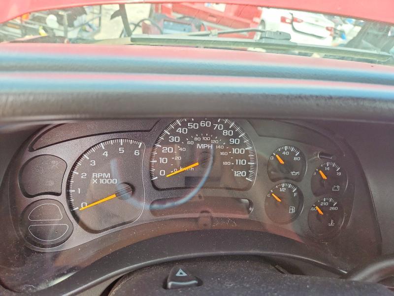 2004 CHEVROLET SILVERADO K1500 — Фото 9 из 12