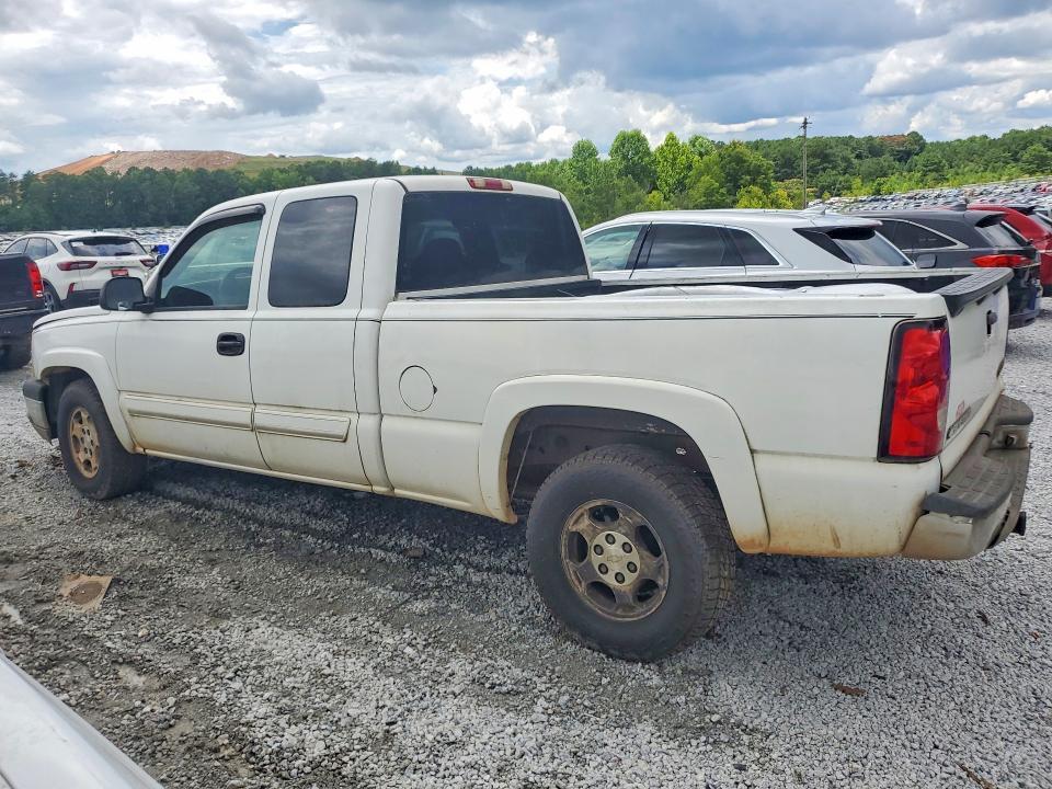2004 CHEVROLET SILVERADO K1500 — Фото 2 из 12