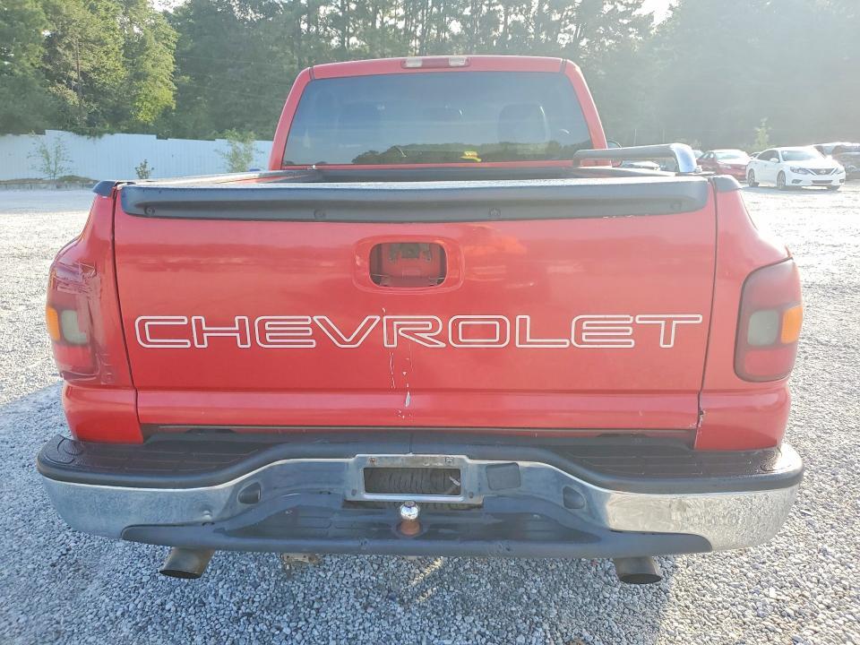 2003 CHEVROLET SILVERADO C1500 — Фото 6 из 12