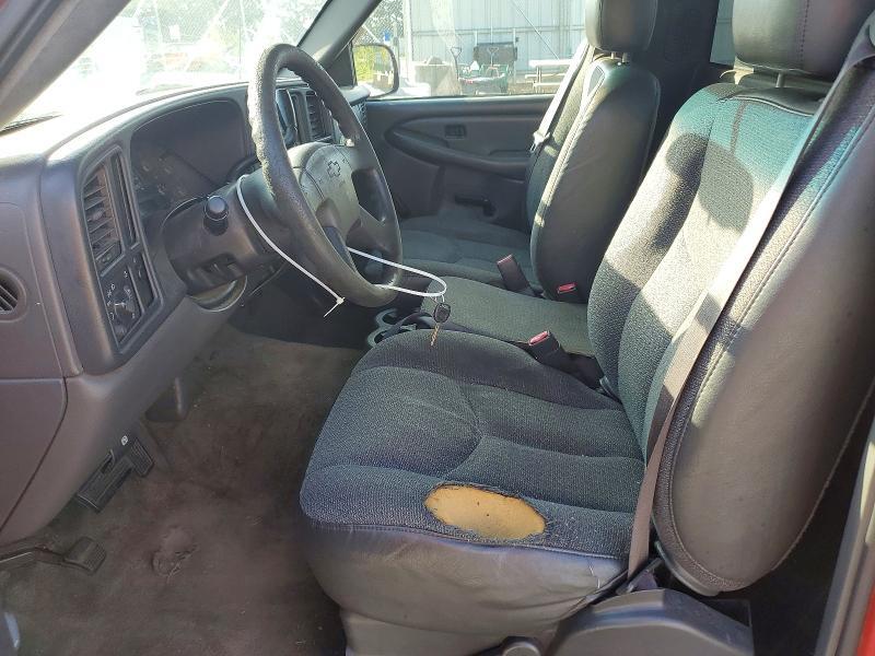 2003 CHEVROLET SILVERADO C1500 — Фото 7 из 12