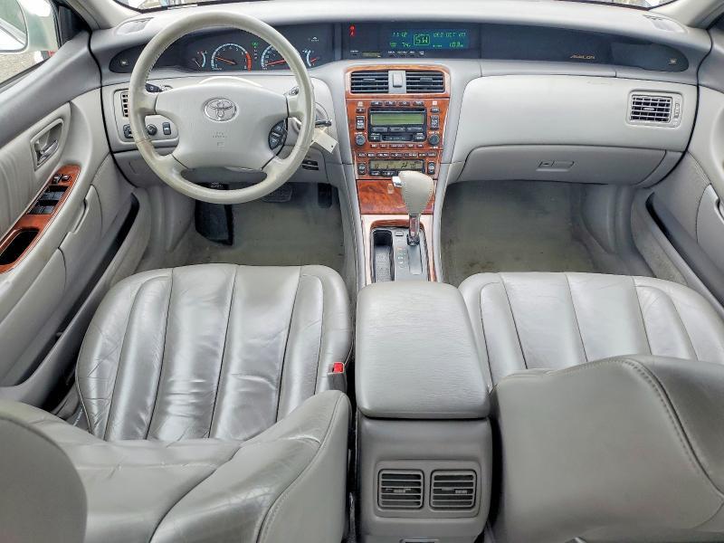 2002 TOYOTA AVALON XL — Фото 8 из 12