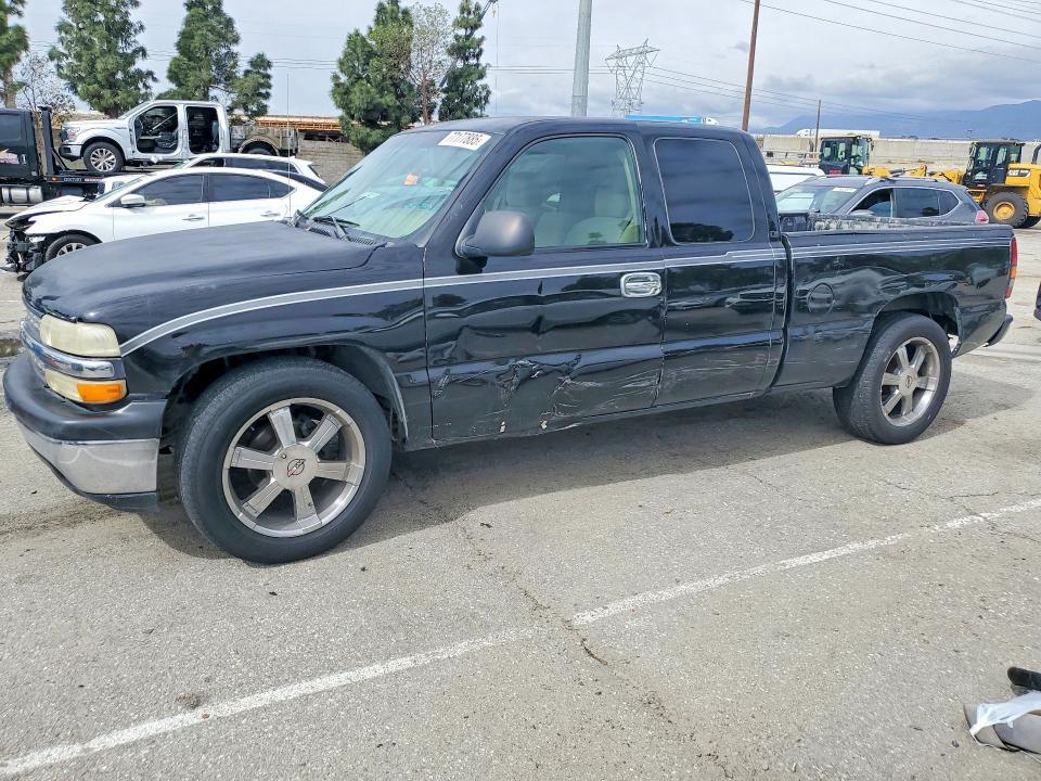 2001 CHEVROLET SILVERADO 2GCEC19V811186099