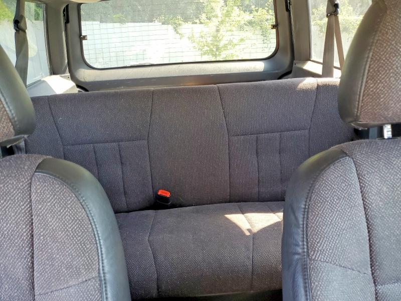 1999 JEEP CHEROKEE SPORT — Фото 10 из 13