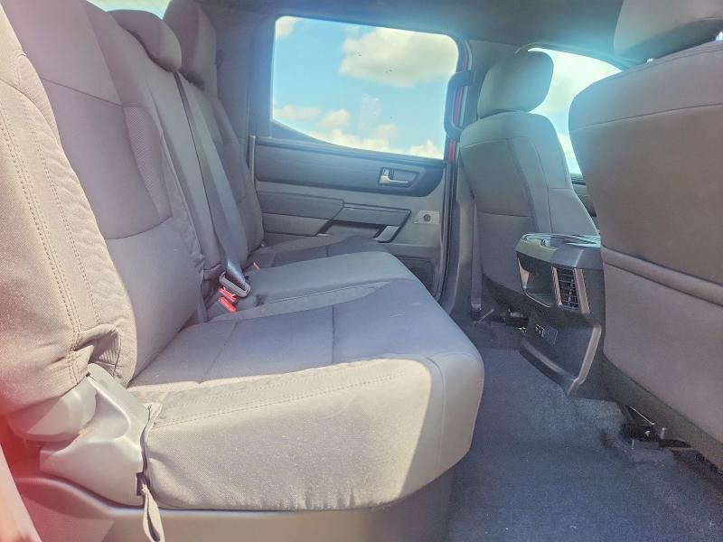 2026 TOYOTA TUNDRA SR5 — Фото 10 из 12