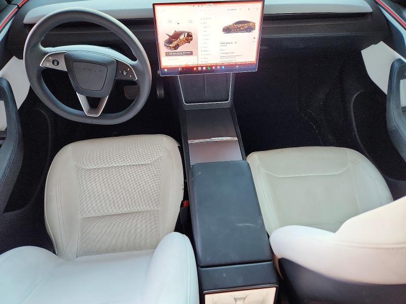 2026 TESLA MODEL Y — Фото 8 из 13