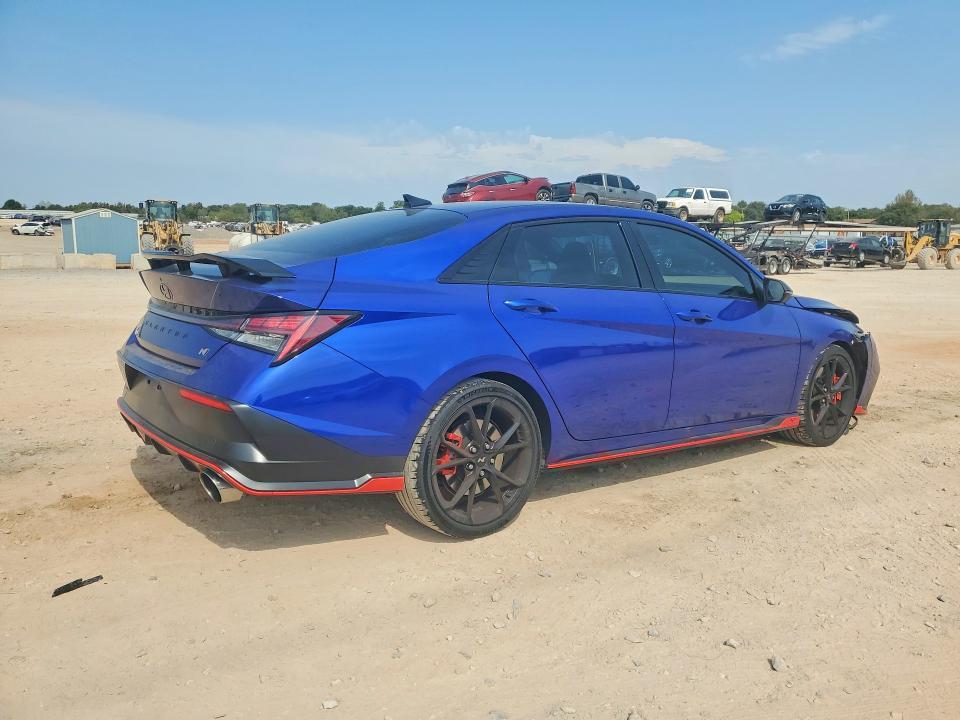 2025 HYUNDAI ELANTRA N BASE — Фото 3 из 12