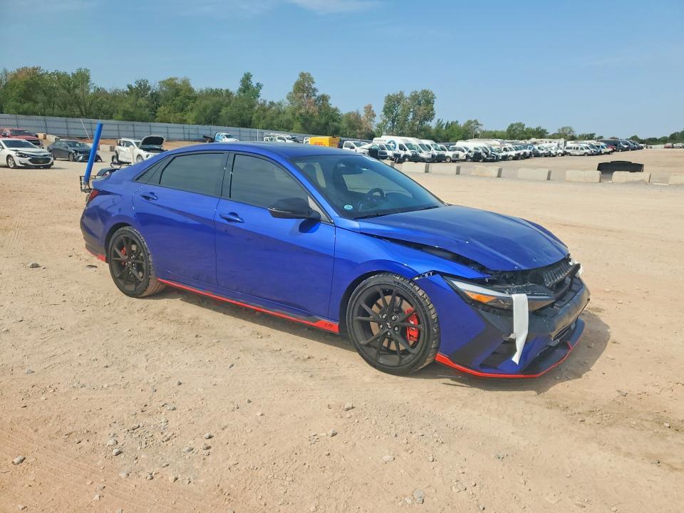 2025 HYUNDAI ELANTRA N BASE — Фото 4 из 12