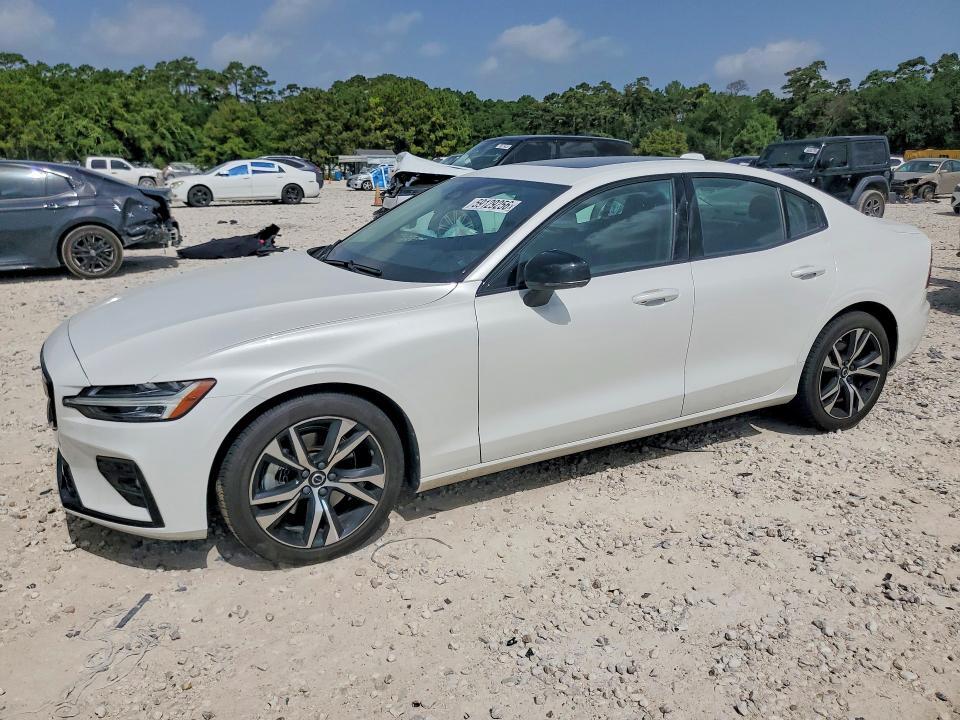 2024 VOLVO S60 7JRL12FK6RG324400