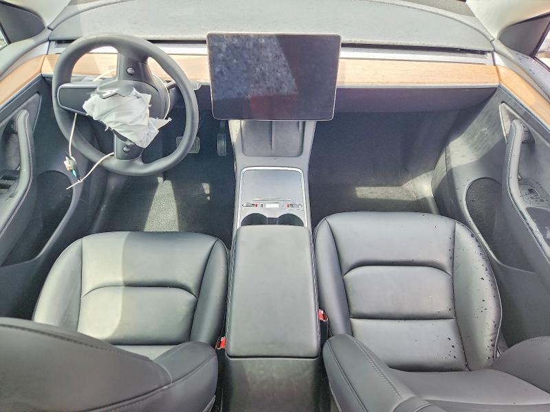 2023 TESLA MODEL Y — Фото 8 из 12
