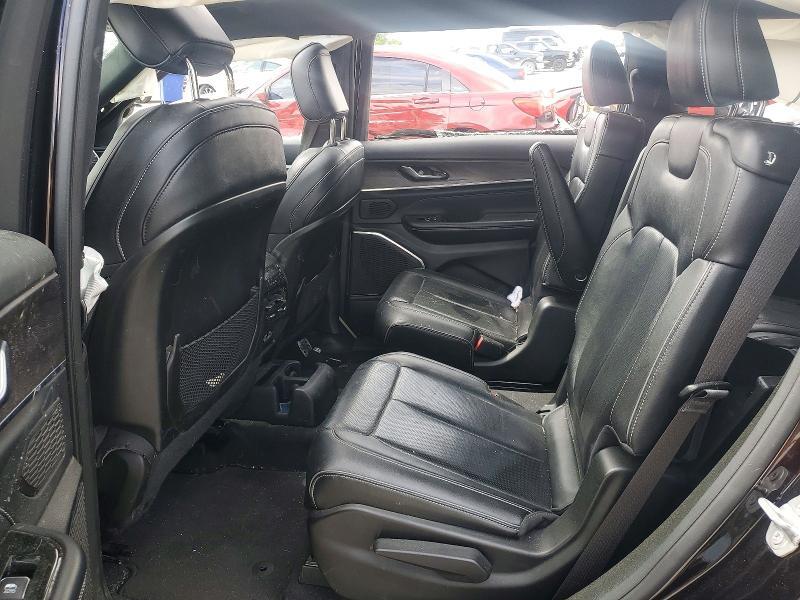 2023 JEEP GRAND CHEROKEE L OVERLAND — Фото 11 из 13