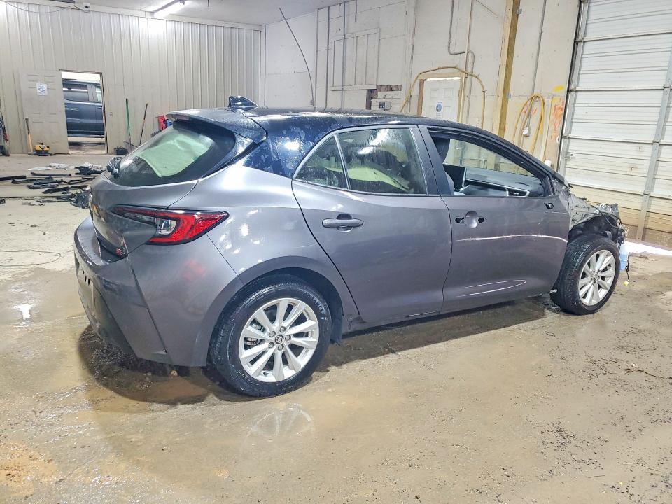 2023 TOYOTA COROLLA HATCHBACK SE — Фото 3 из 14