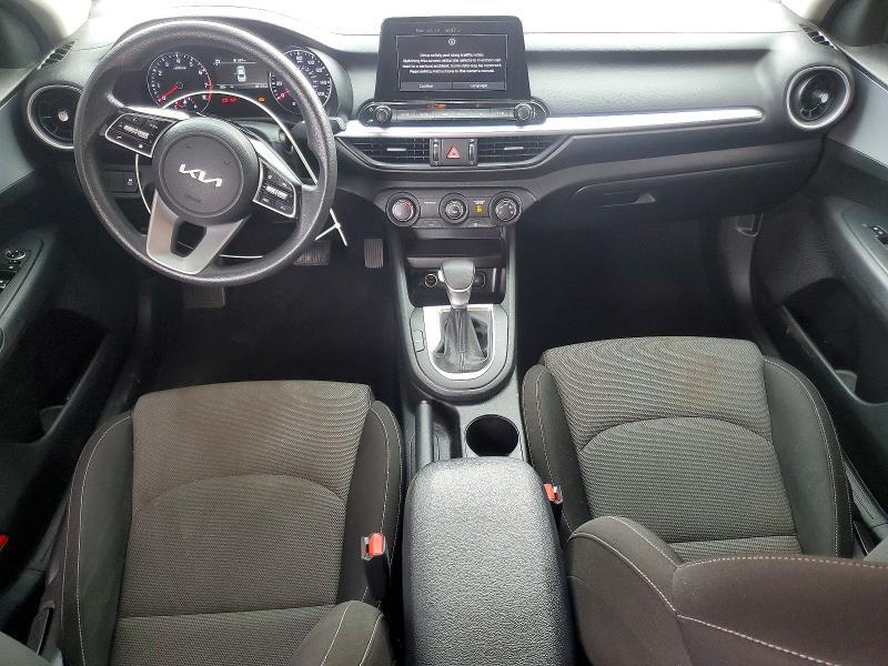 2023 KIA FORTE LXS — Фото 8 из 12