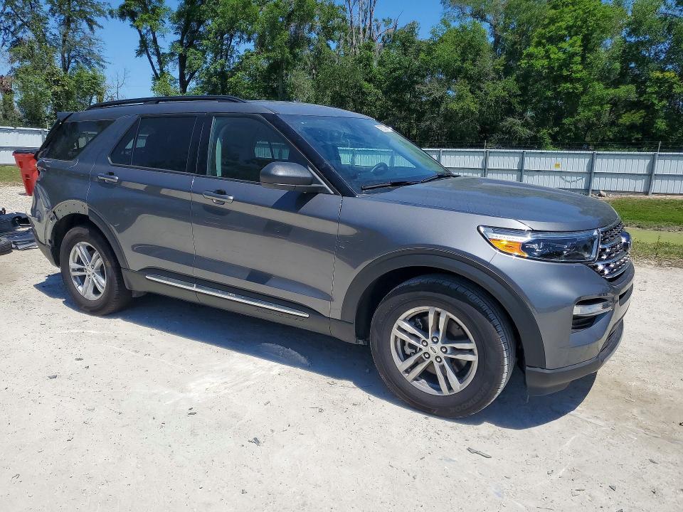 2023 FORD EXPLORER XLT — Фото 4 из 14