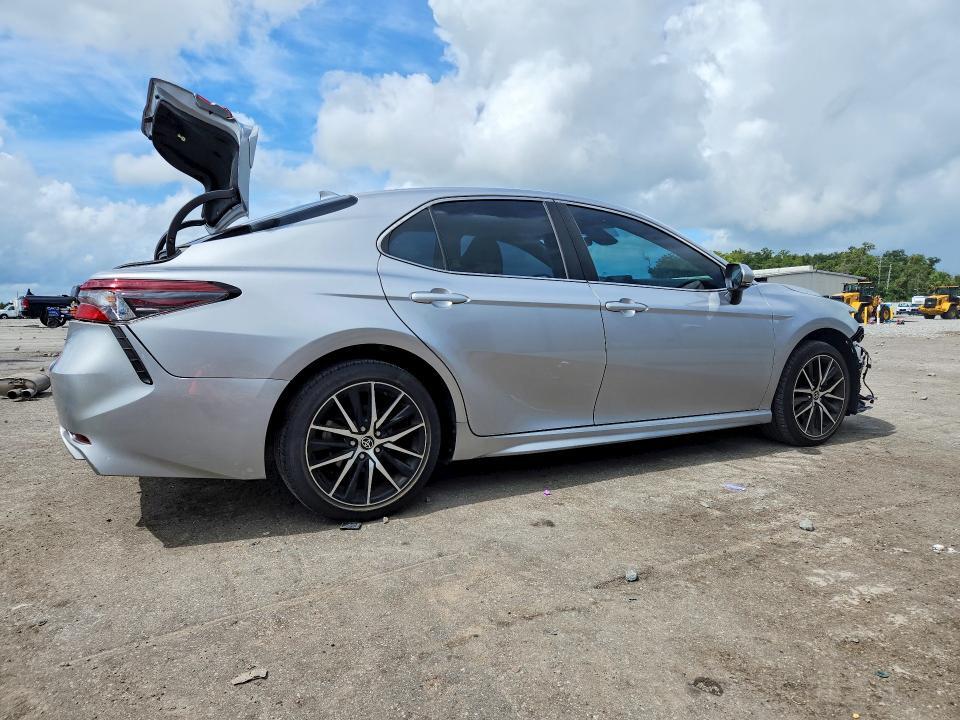 2023 TOYOTA CAMRY SE — Фото 3 из 13