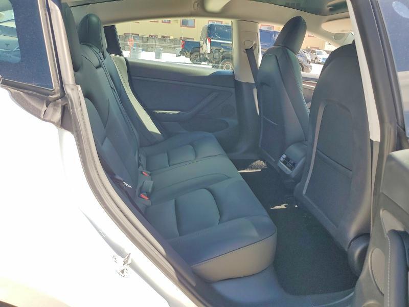 2023 TESLA MODEL 3 — Фото 10 из 12