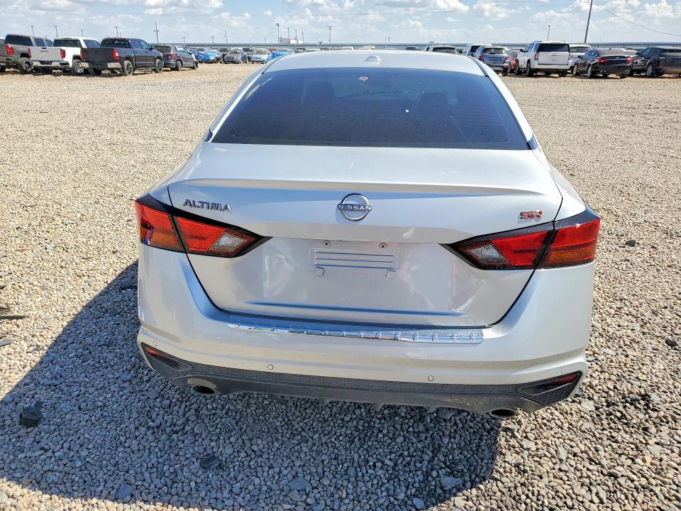 2023 NISSAN ALTIMA SR — Фото 6 из 13