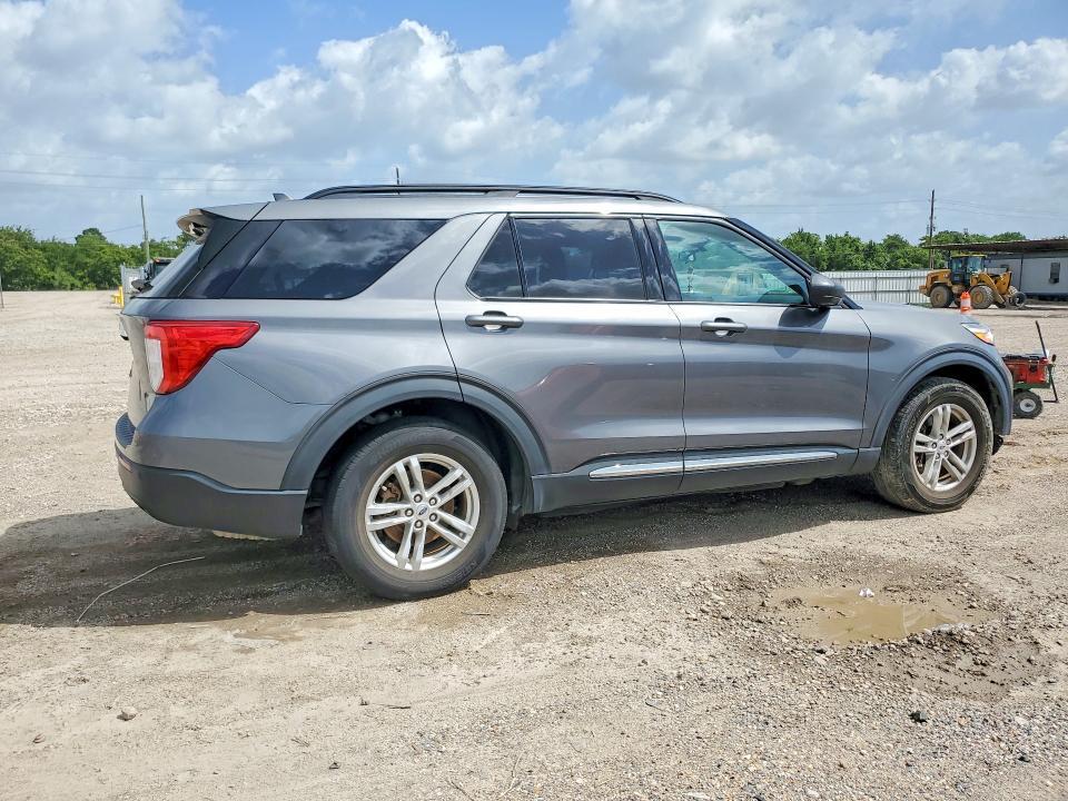 2023 FORD EXPLORER XLT — Фото 3 из 14