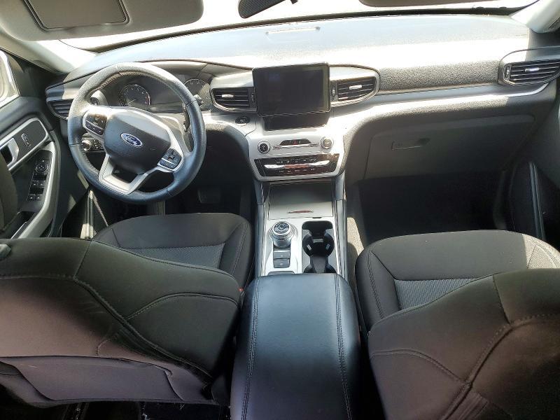 2023 FORD EXPLORER XLT — Фото 8 из 14
