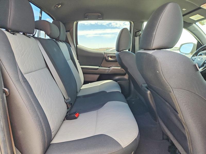 2023 TOYOTA TACOMA TRD OFF-ROAD — Фото 10 из 12