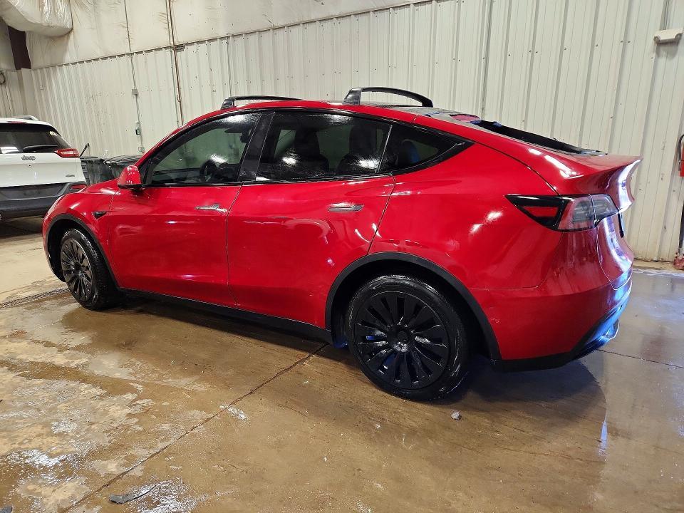 2021 TESLA MODEL Y — Фото 2 из 13