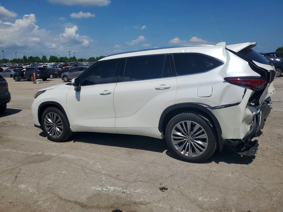 2021 TOYOTA HIGHLANDER PLATINUM — Фото 2 из 13