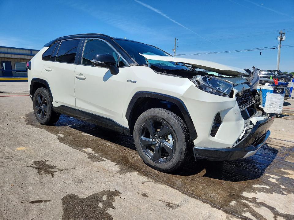 2021 TOYOTA RAV4 XSE — Фото 4 из 13