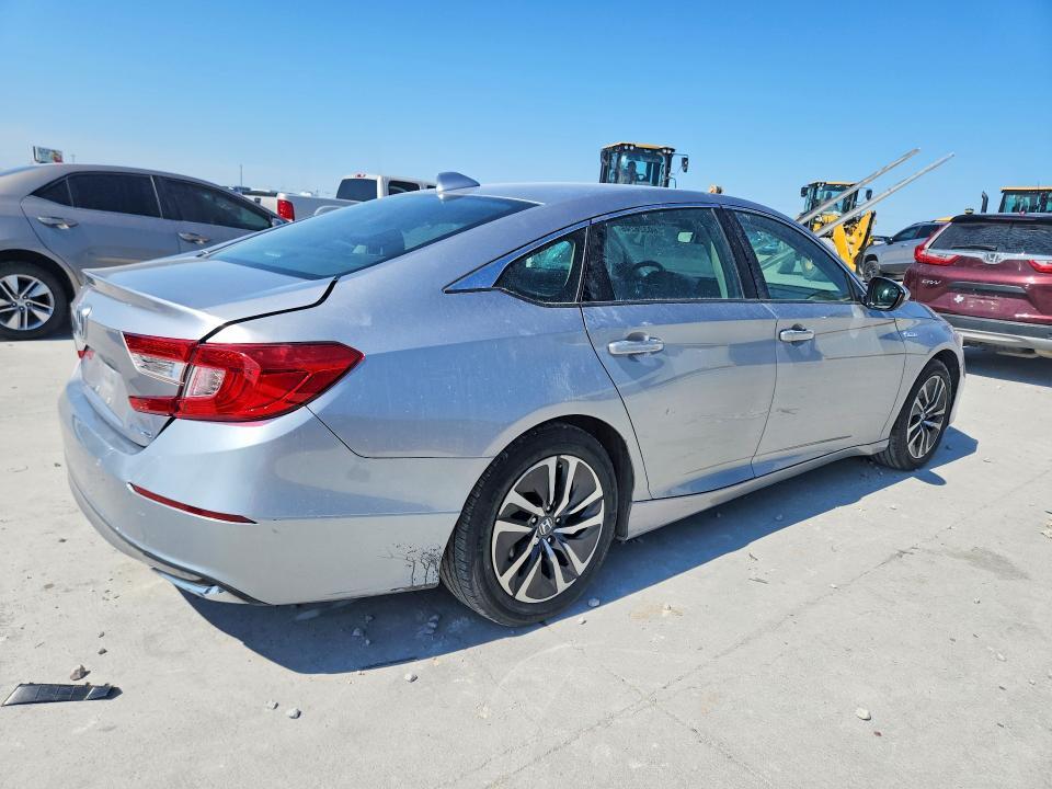 2021 HONDA ACCORD HYBRID — Фото 3 из 13