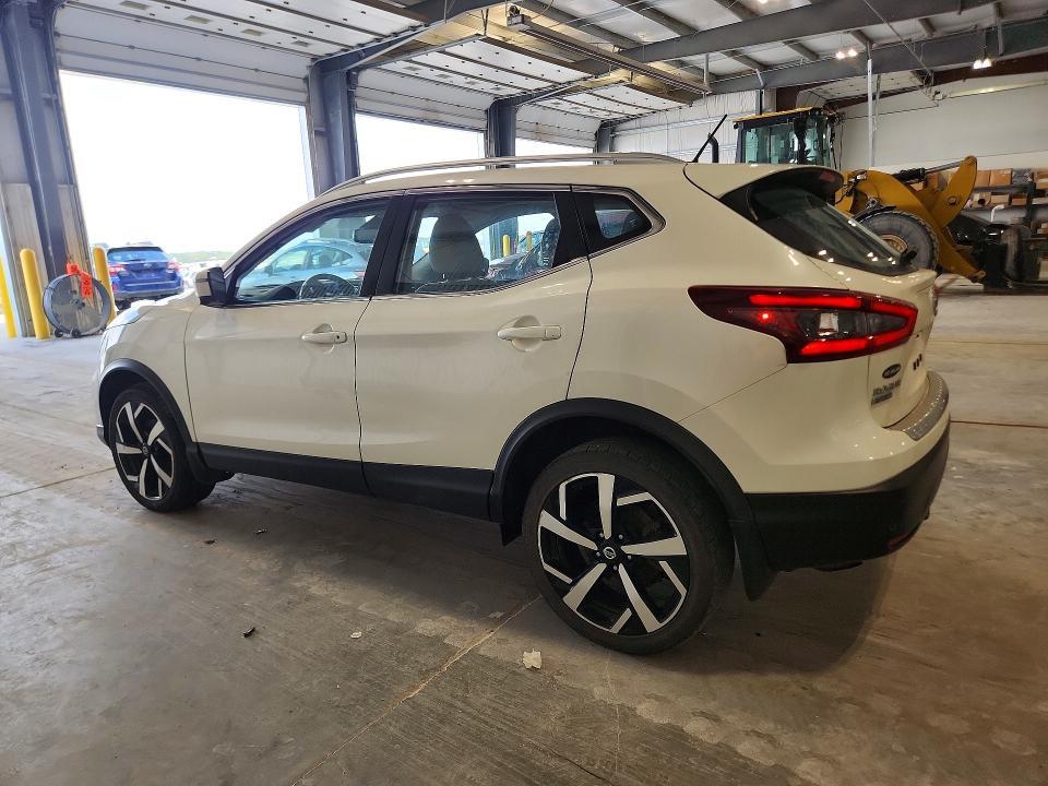 2020 NISSAN ROGUE SPORT SL — Фото 2 из 13