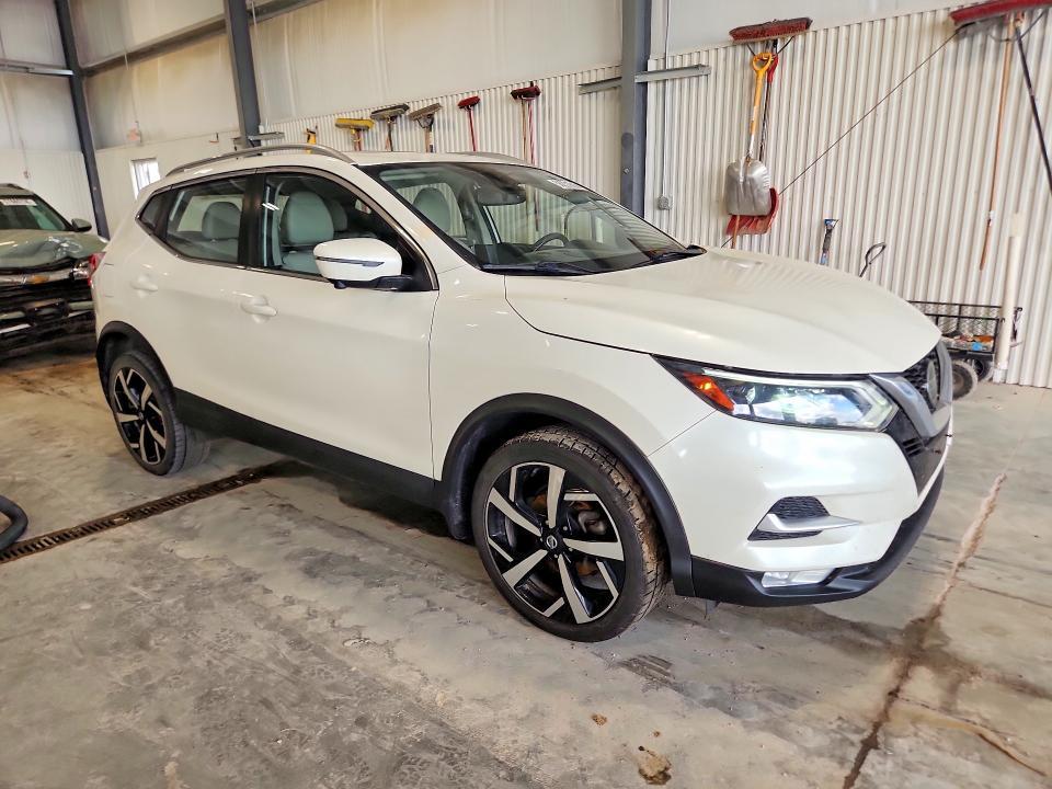 2020 NISSAN ROGUE SPORT SL — Фото 4 из 13
