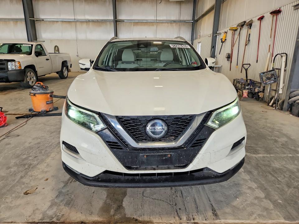 2020 NISSAN ROGUE SPORT SL — Фото 5 из 13