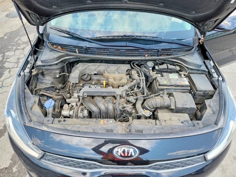 2020 KIA RIO LX — Фото 11 из 13