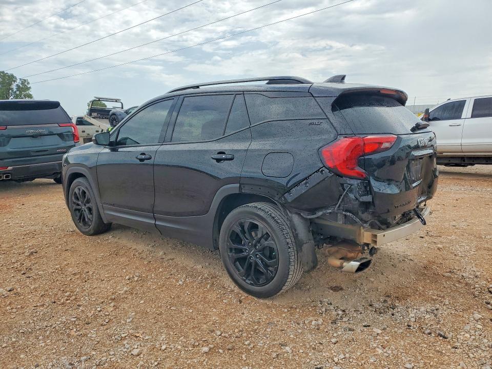 2020 GMC TERRAIN SLT — Фото 2 из 13