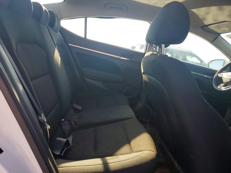 2020 HYUNDAI ELANTRA SEL — Фото 10 из 13
